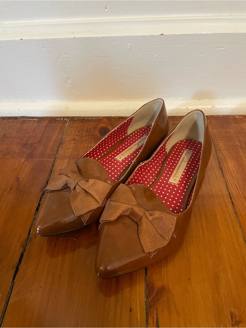BAIT - Pin Up Brown Pointed-Toe Bow Flats 1940’s Style